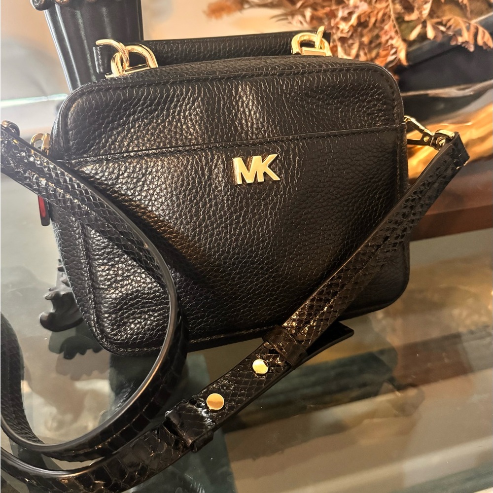 Michael Kors Black Crossbody Messenger Bag w/Gold Tone Snaps, Buckles & Monogram